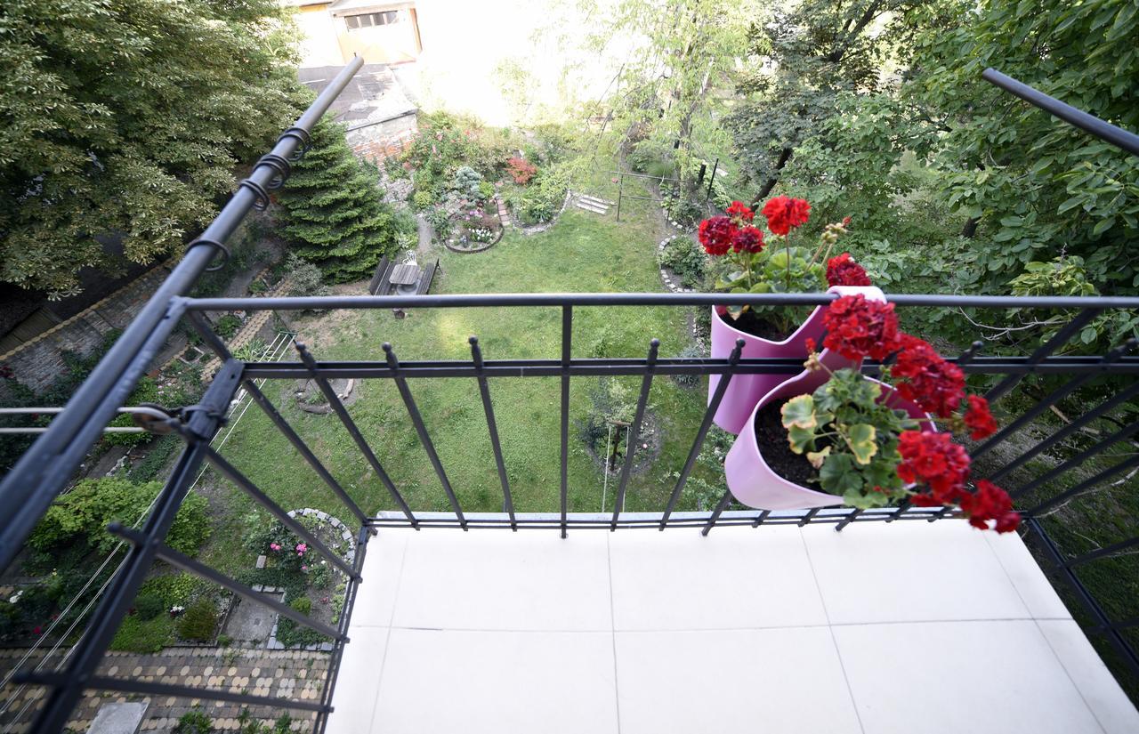 Secret Garden Lägenhet Zagreb Exteriör bild